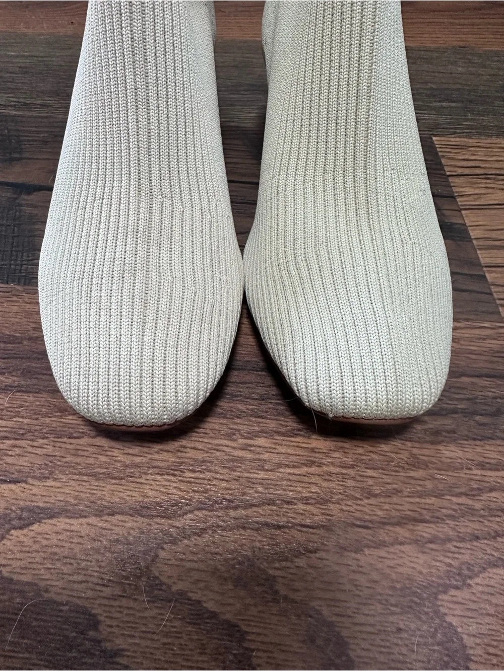EVERLANE Glove Knit Boots - Picture 4 of 10